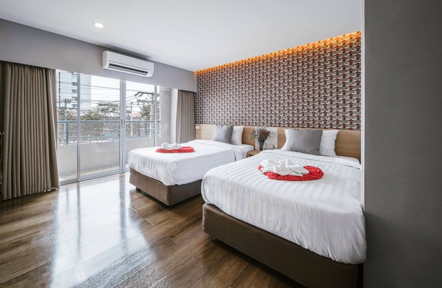 Season Place Hotel
