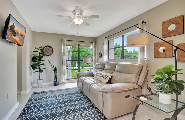 Seasonal Bliss in Fort Myers, Florida Lake and Golf Views with Golf Membership A