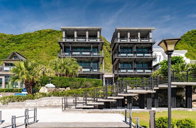 Seaview Villa Coastal Estate