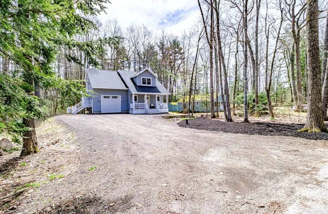 Sebago, newer construction, lake access, AC, 3bd2.5bth, Long Beach neighborhood