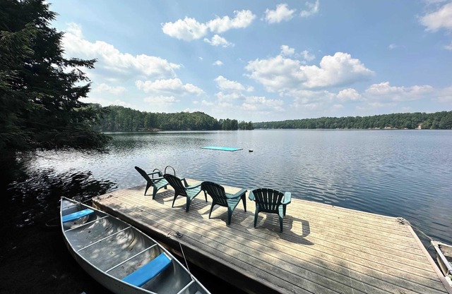 Secluded and beautiful wooded waterfront retreat