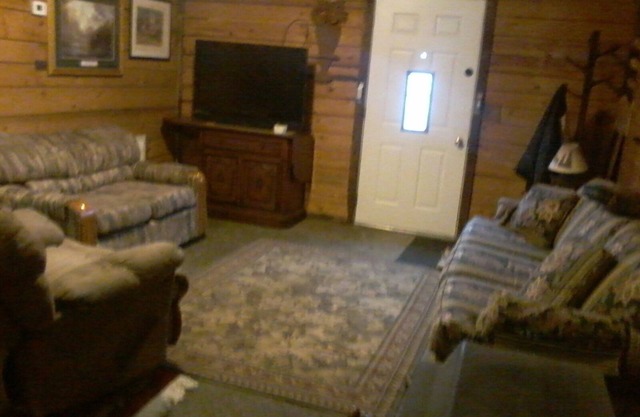 Secluded Cabin near hocking hills with hunting possibilities