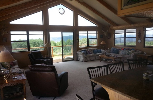 Secluded get away with stunning views