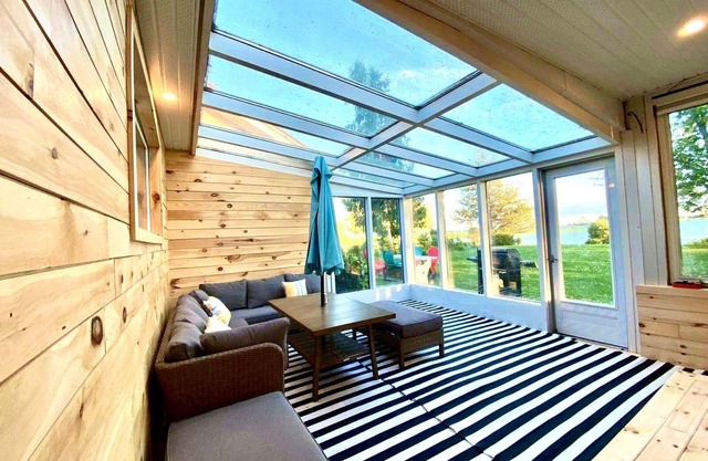 Secluded Lakefront Cottage in Prince Edward County Ontario for rent.