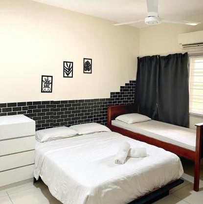 Selesa Hill Homestay M