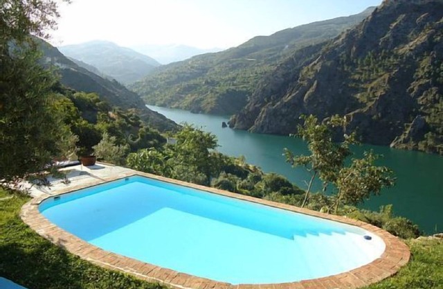 Self catering Cortijo La Solanilla for 6 people
