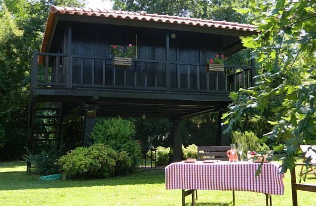 Self catering Quinta Lamosa - responsible tourism for 2 people