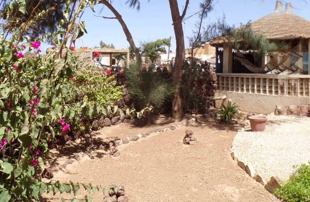 Senegalese house for sale on the waterfront, 30 minutes from the airport