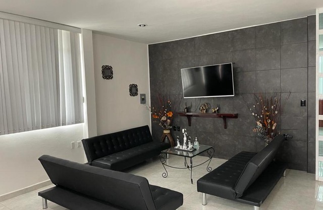 Sensity Home Preciosa y espaciosa casa todos los servicios 5 min del CIS