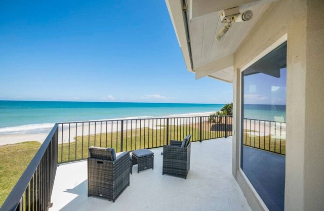 Serene Direct Beachfront Haven