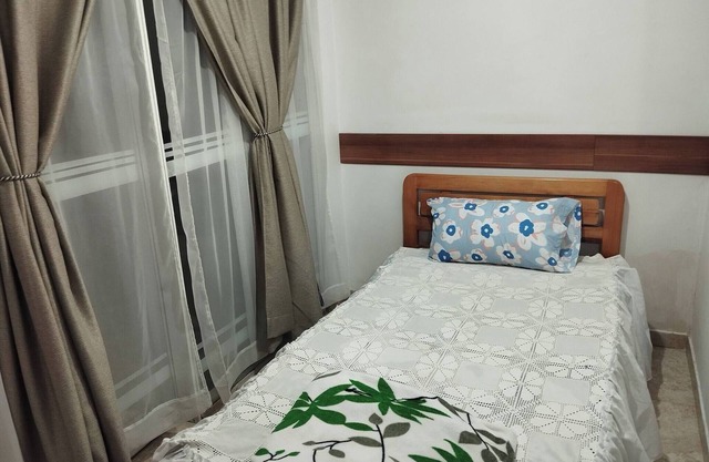Serene Guest Room in Heart of Pasto, Colombia