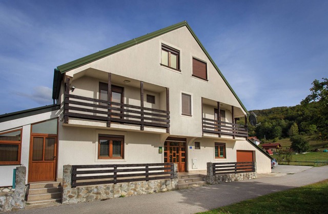 Serene Studio Retreat with Balcony&Gym in Kolasin
