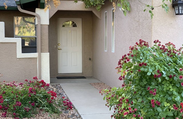 Serenity and Convenience in Center of Cottonwood Arizona- Dog Friendly