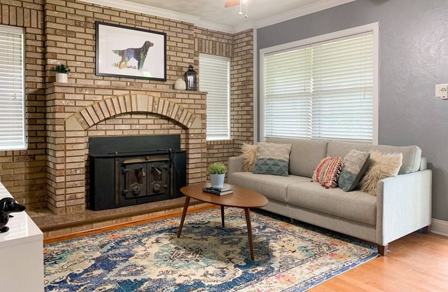 Setter Haus - Dog Friendly, near Purina Farms and WashMO