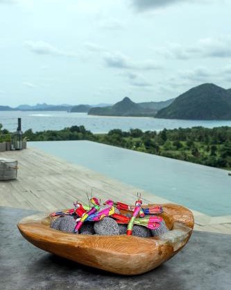 Seven Havens Residence