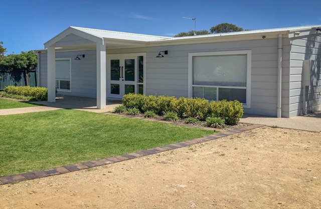 Shack 207 has been stunningly renovated, and has quickly become a Coffin Bay favourite.