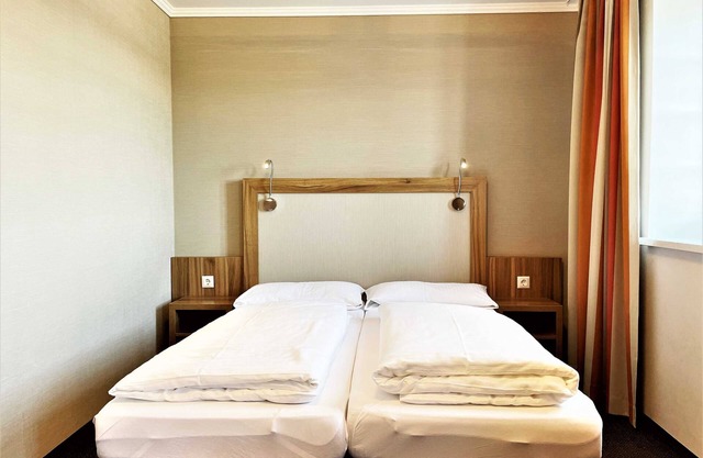 Shared room (C) 208 - IBS meeting center