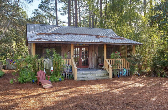 Shepherd Cottage - Grayton Beach, Cozy Historic Cottage, Close to the Red Bar!