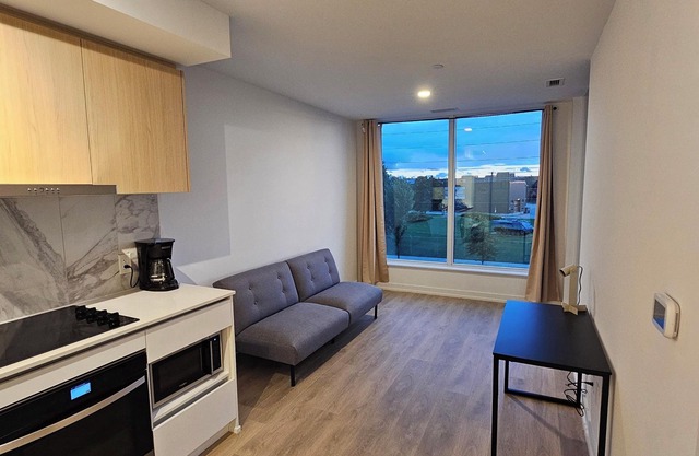 Sheppard West 2b2b Condo Unit