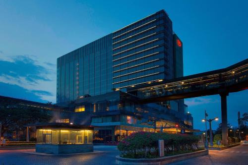 Sheraton Grand Bangalore Hotel At Brigade Gateway 
