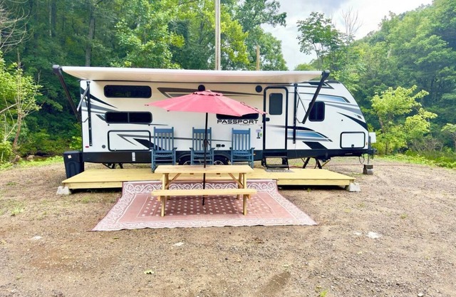 Shipwreck Cove Camper at Resort with Fishing and Inlatables