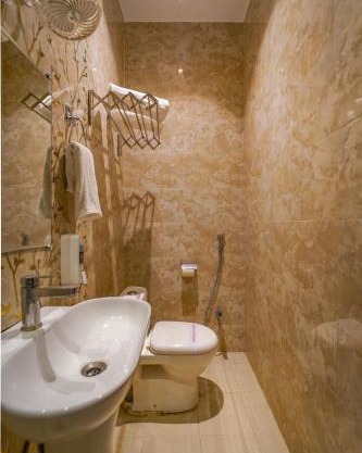 Shiv Rudraksh Resort, Near Assi Ghat