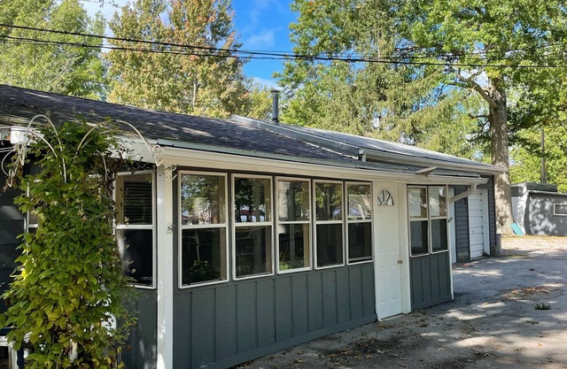 Shore Cliff Cottages Unit 5