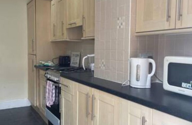 Shortlet Express 3bed,2 baths,12 mins to Stratford
