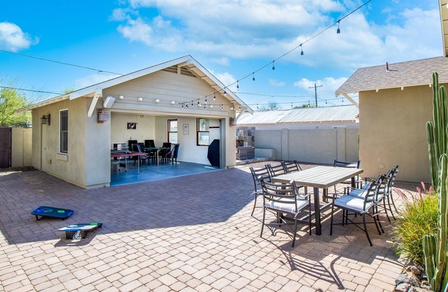 SIGNS OF SUMMER: HOT TUB + PING PONG + POKER TABLE