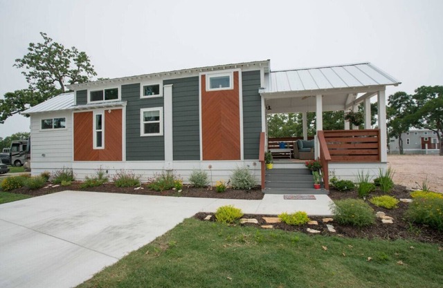 Simply Southern Tiny House Retreat