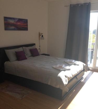 Sin Apartments