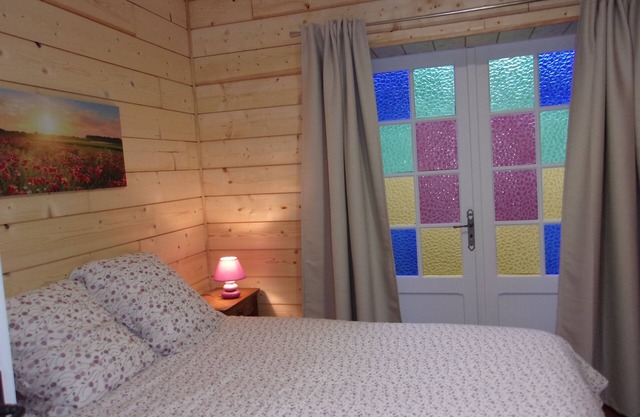Single bedroom