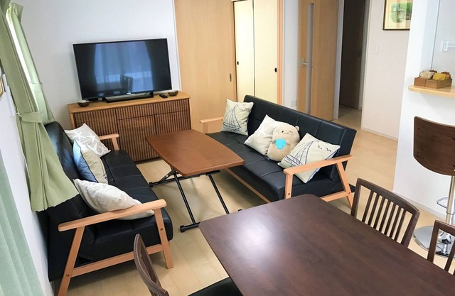 Single house 4LDK 2 minutes walk from the beach /Nago Okinawa
