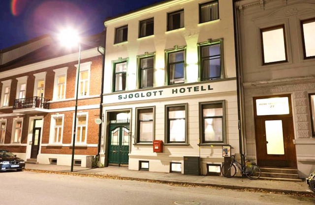 Sjøgløtt Hotell