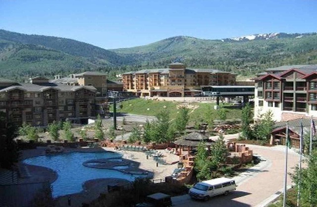 Ski In Ski Out Rock Resort (Grand Summit-A Vail Resort) Canyons Village