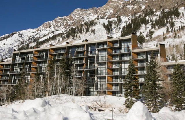 Ski Snowbird! Iron Blosam Condo - Double Unit Condo with Studio and Bedroom