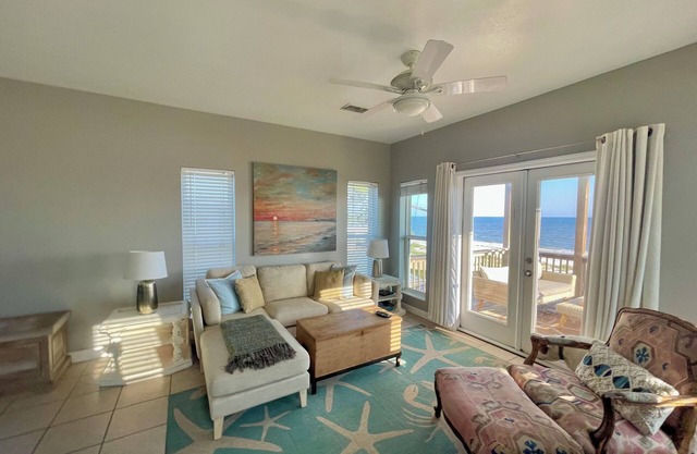 Skipper-extends from Beach Front to Harbor with Kayaks, Pickleball & Dock