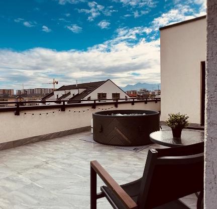 Skylark - Monaco Penthouse with Jacuzzi & Panoramic View