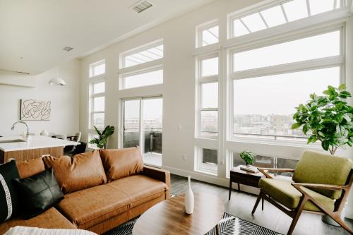 Skyline Penthouse | Espadin LoHi
