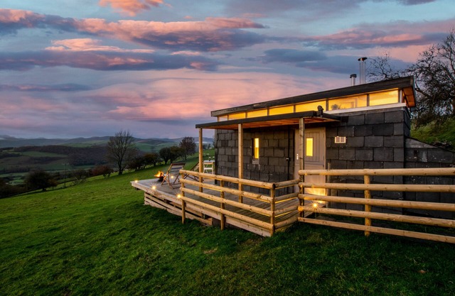 Slate Cabin - Caban Llechi