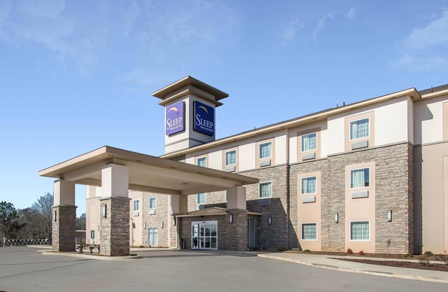Sleep Inn & Suites Meridian - Bonita Lakes