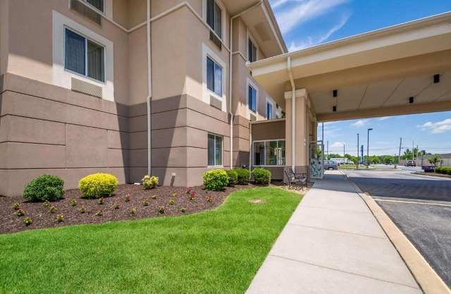 Sleep Inn & Suites