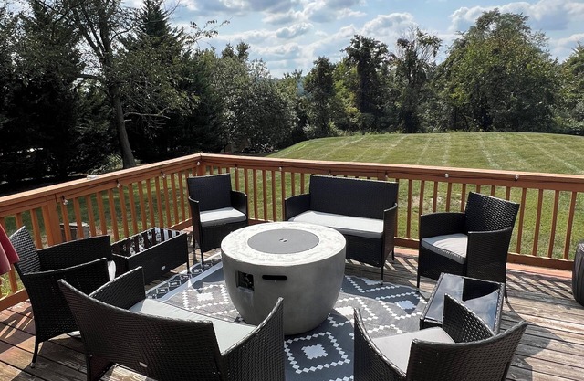 Slope View- Great location near the Gettysburg Battlefield and Golf Courses