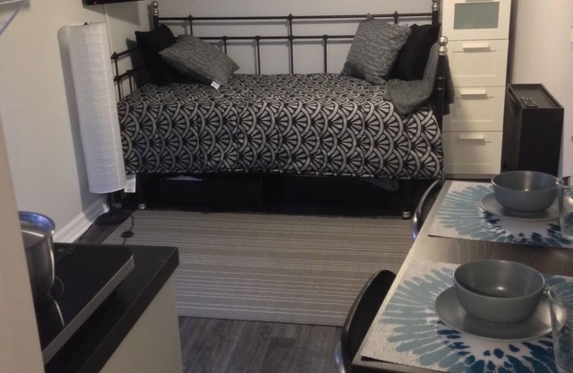 Small Sweet and Complete Suite