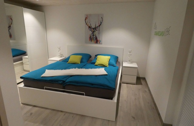 Small vacation apartment with terrace and separate entrance