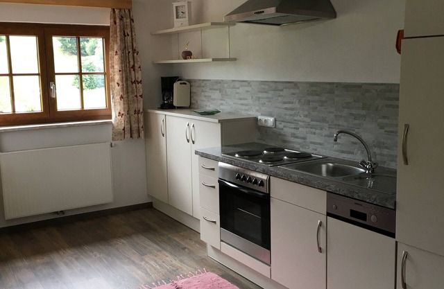 Small working dairy farm with vacation apartment in the Ostallgäu.