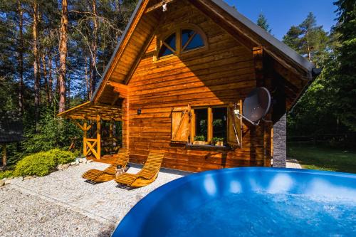 Smerekowiec domek w lesie z jacuzzi- Beskid Niski