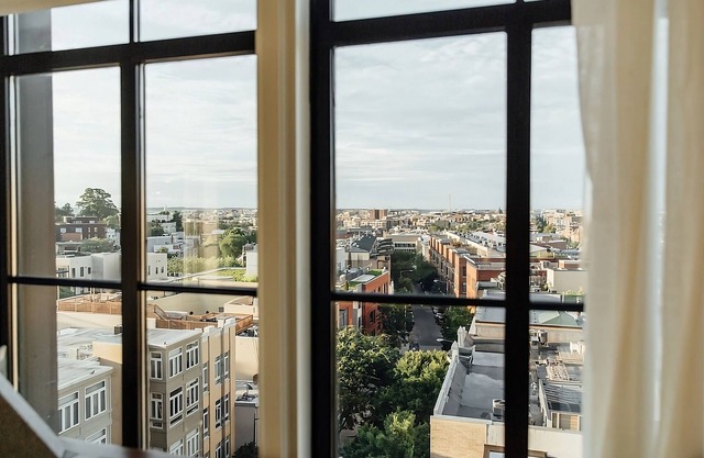 Smithsonian Haven, DC Escape with Luxe Amenities, Pets Stay For Free!