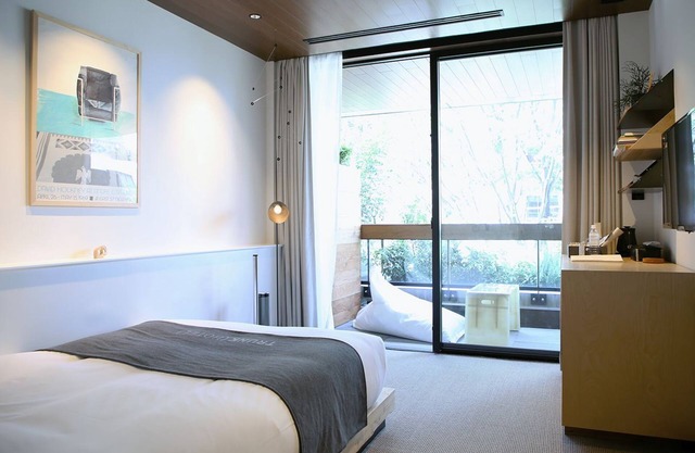 Snazzy , Hip Room in Artsy Hotel in Shibuya + Balcony.