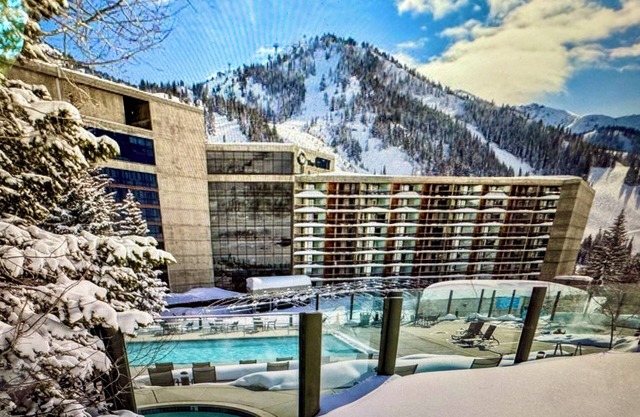 Snowbird The Cliff Club-ski in/ski out, mt. facing Pinnacle Platinum, sleeps 10